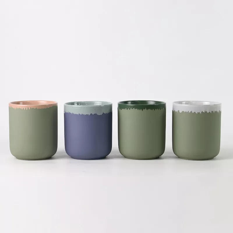 Keraaminen kynttilänjalka luonnollisella värillä