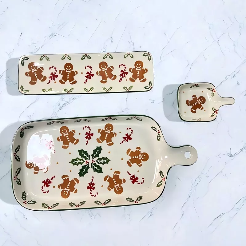 Jouluinen piparkakkumiehen keraaminen uunipelti