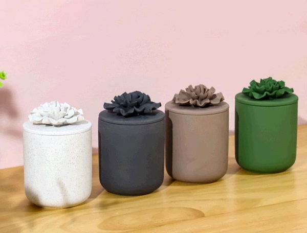 Relief Petal Ceramic Candle Jar